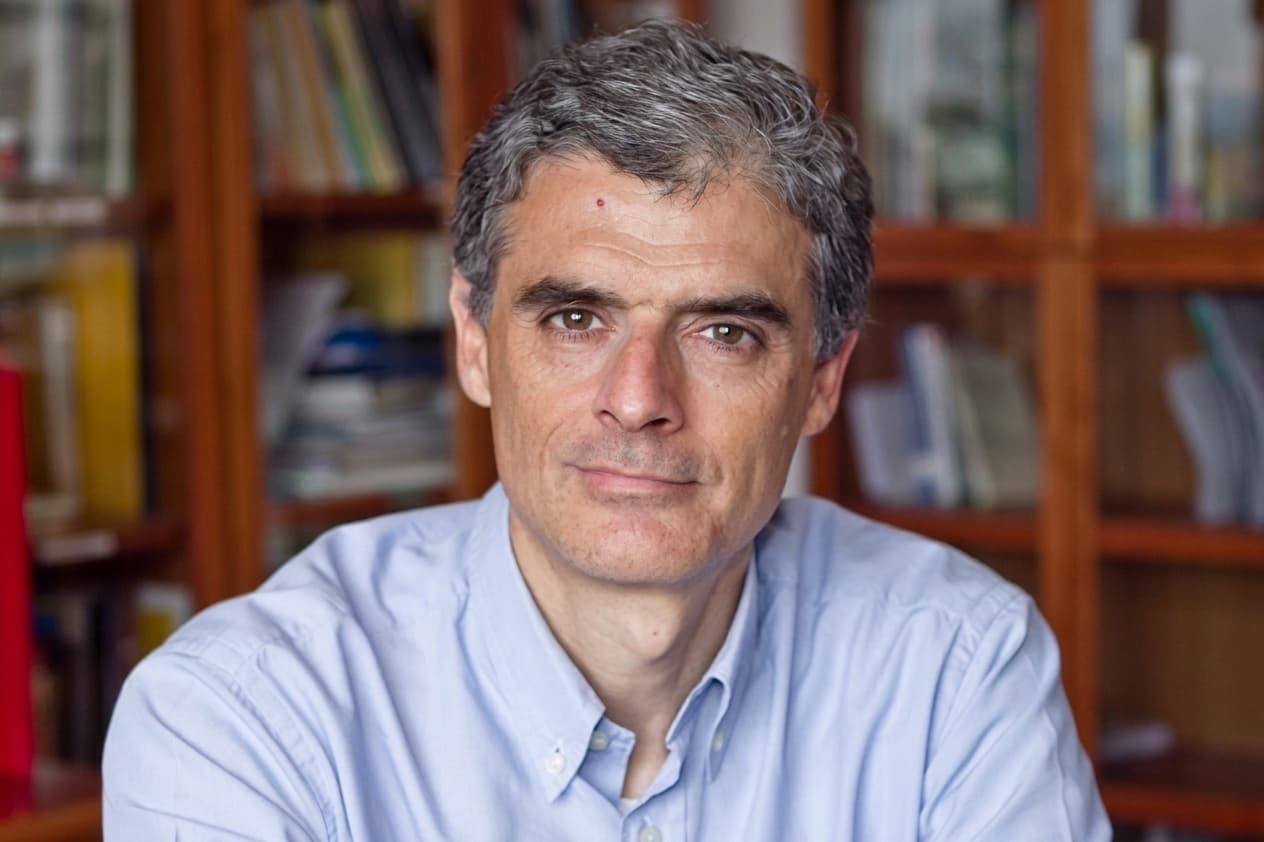 Dr. Jorge Pérez-Calvo Soler · médico colegiado